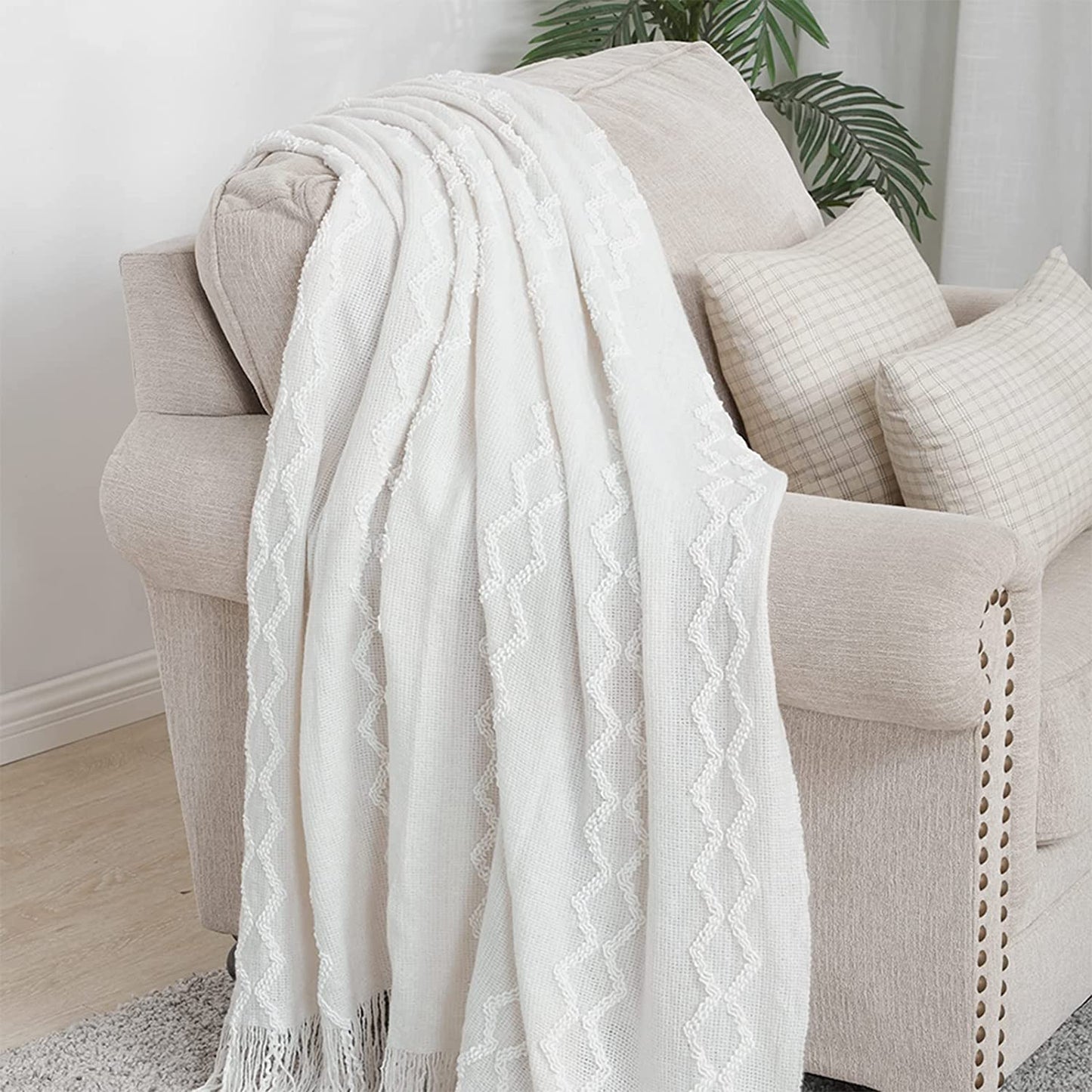 Fluffy Chenille Knitted Fringe Throw Blanket Lightweight Soft Cozy for Bed Sofa Chair Throw Blankets, Cream White 50" X 60"