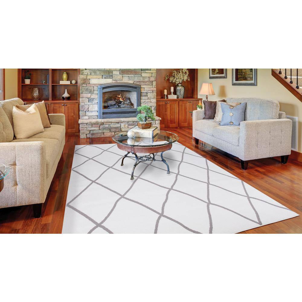 Madison Collection Diamond Ivory 3 Ft. X 4 Ft. Area Rug