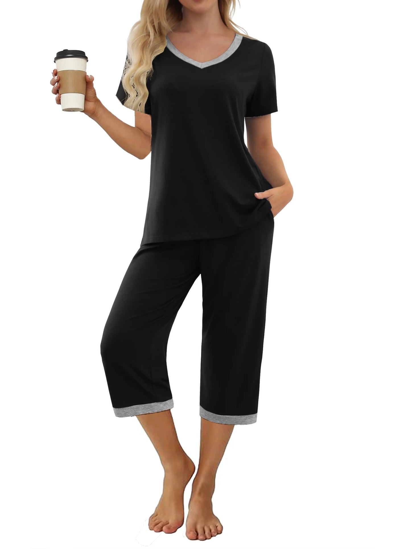 Women'S Pajama Sets Short Sleeve Shirt and Capri Soft Pajama Sets with Pockets