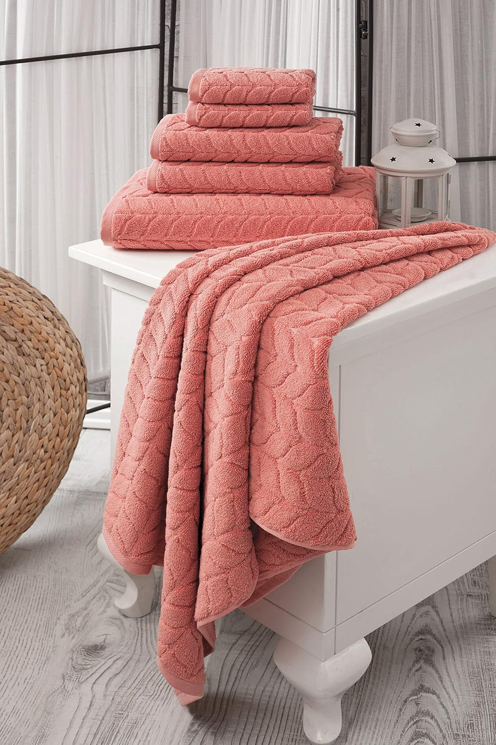 100% Turkish Cotton Jacquard Luxury Towel Set – Quick Dry Non-Gmo Ultra-Soft, Plush and Absorbent Luxury Durable Turkish Towels Set (Coral Red, 3 Pcs Towel Set)