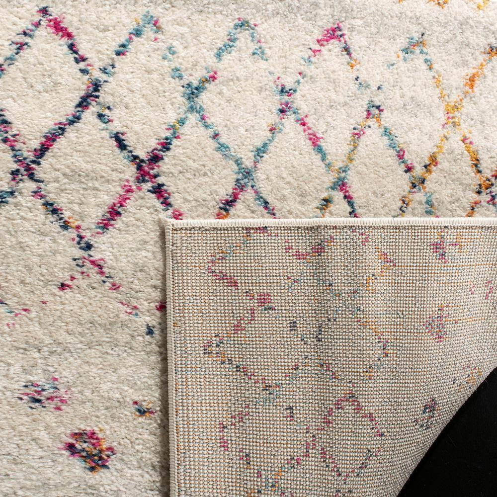 Madison Ivory/Fuchsia 5 Ft. X 8 Ft. Geometric Area Rug