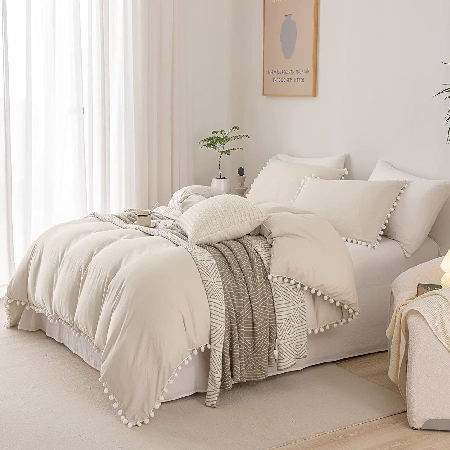 Beige Boho Comforter Set Pom Pom Comforter Queen Aesthetic Room Decor Cute Ball Fringe Farmhouse Bedding Set Queen Ultra Soft Microfiber Lightweight Comforter Set(Beige,Queen)