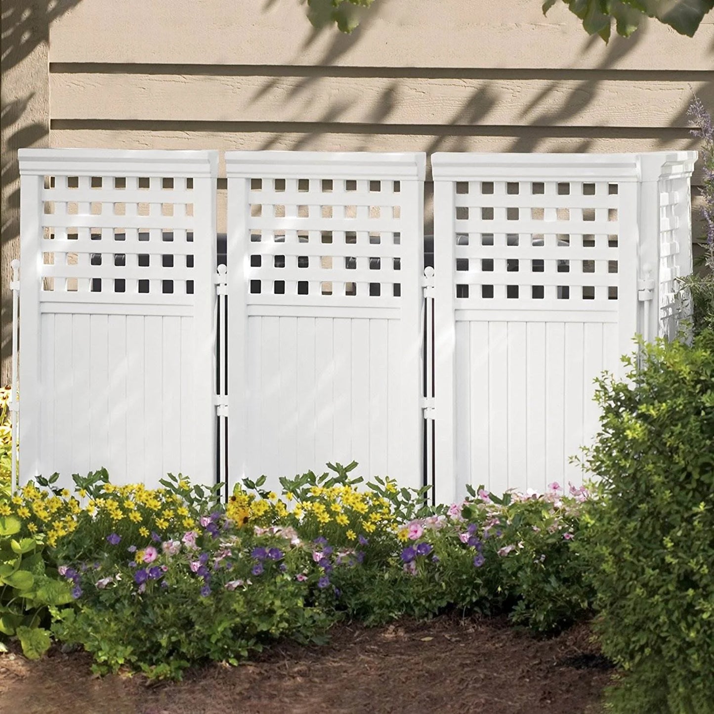 FS4423D Outdoor Patio 4 Panel Screen Enclosure Gated Fence, Plastic, White, 44 in H X 24 in D