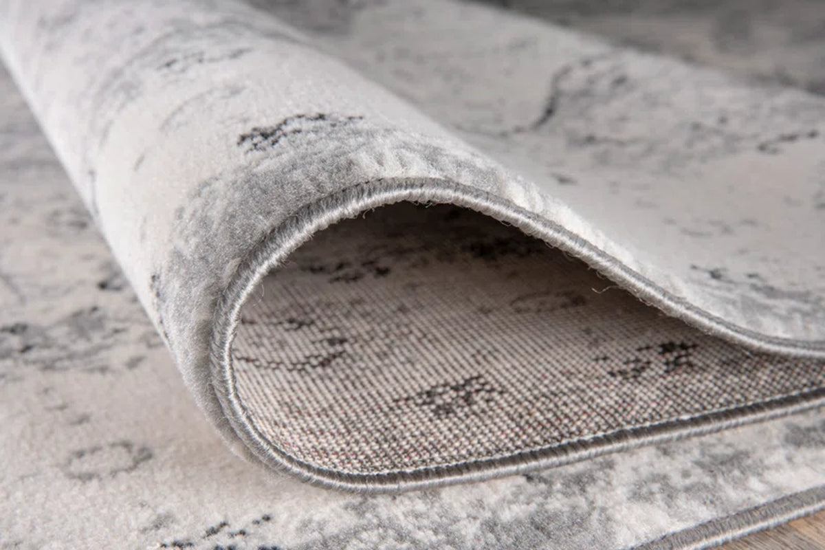 Hector Performance Oriental Gray/Ivory/Black Indoor Rug