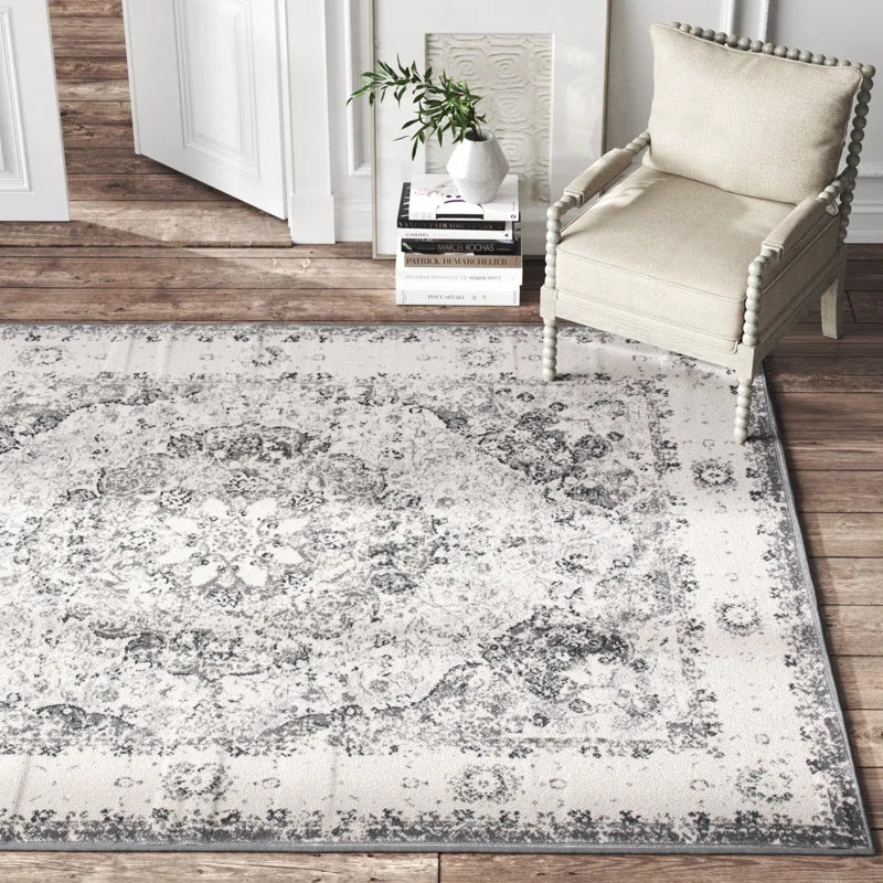 Hector Performance Oriental Gray/Ivory/Black Indoor Rug