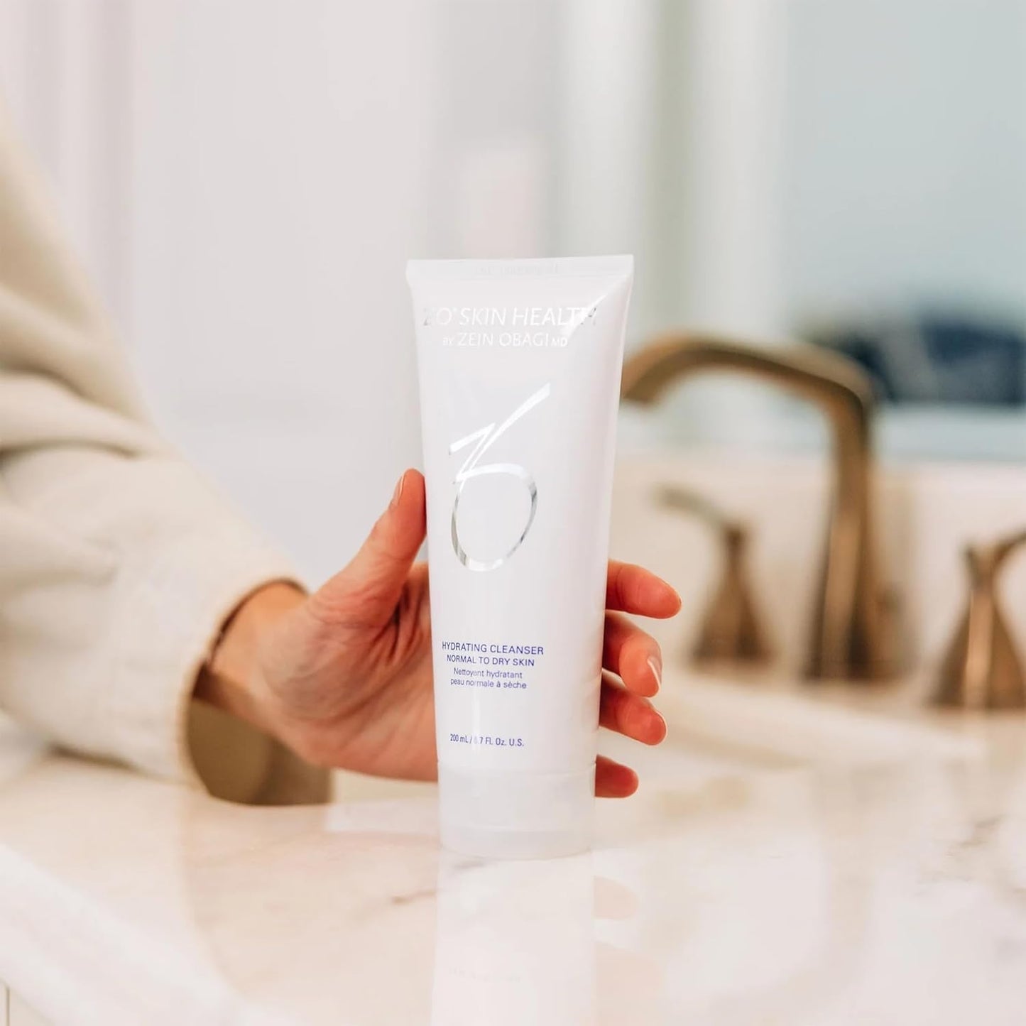 Hydrating Cleanser 6.7 Fl. Oz.