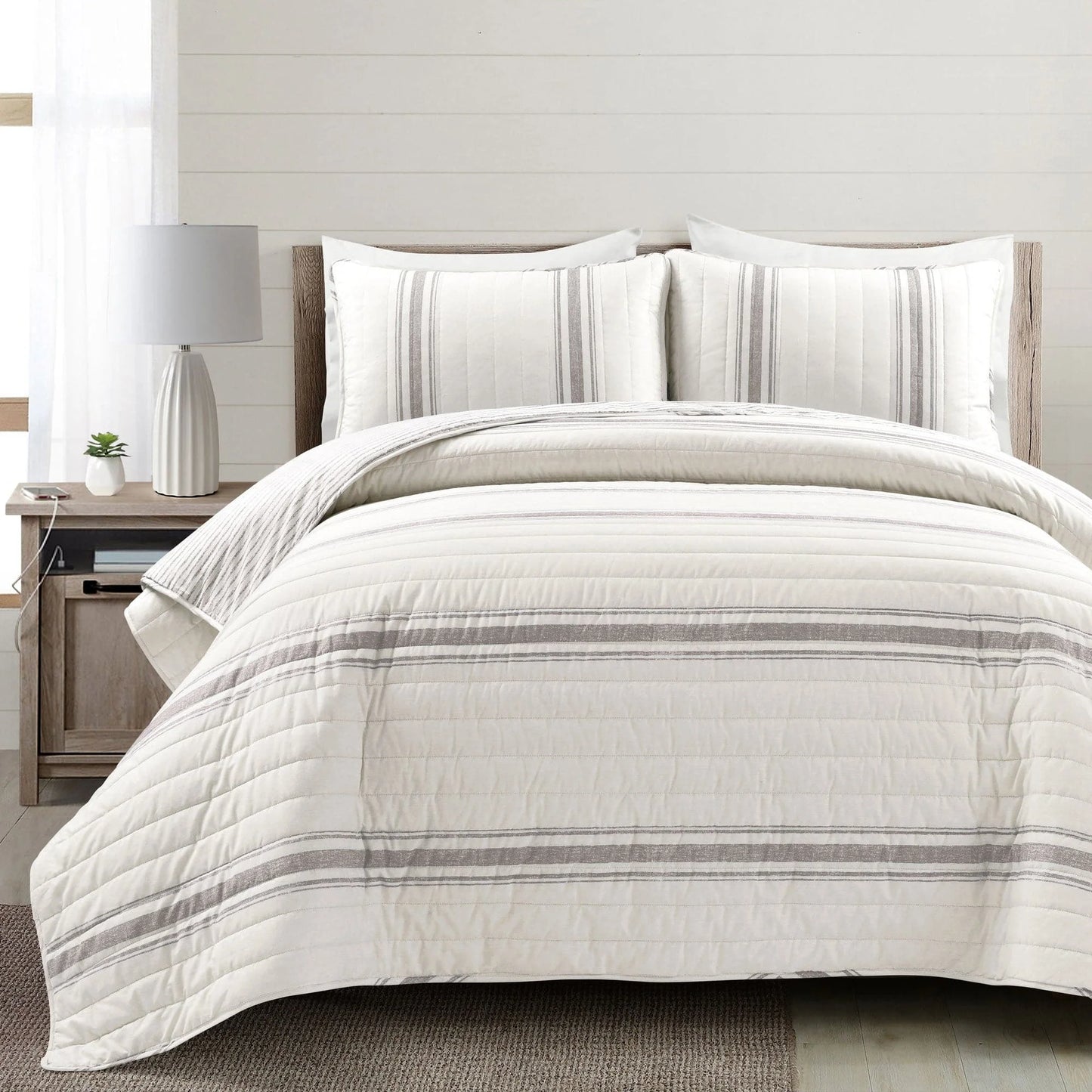Farmhouse Stripe Reversible Cotton Quilt Black 2Pc Set Twin-Xl