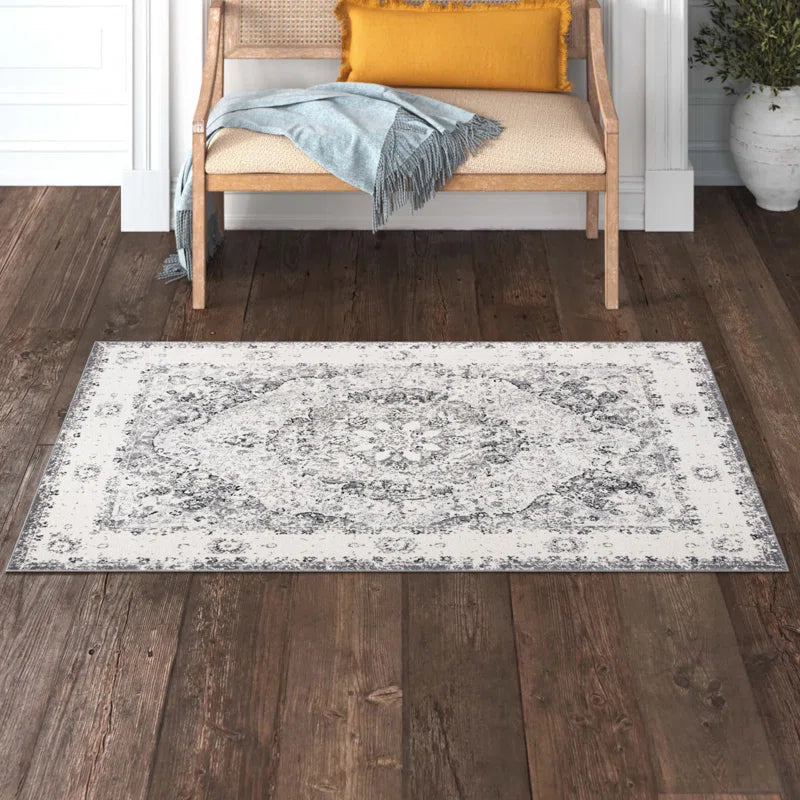 Hector Performance Oriental Gray/Ivory/Black Indoor Rug