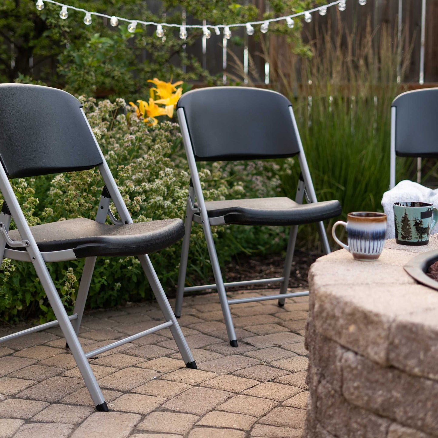 Folding Chair, Indoor/Outdoor Commercial, Black, 6 Pack (80844)