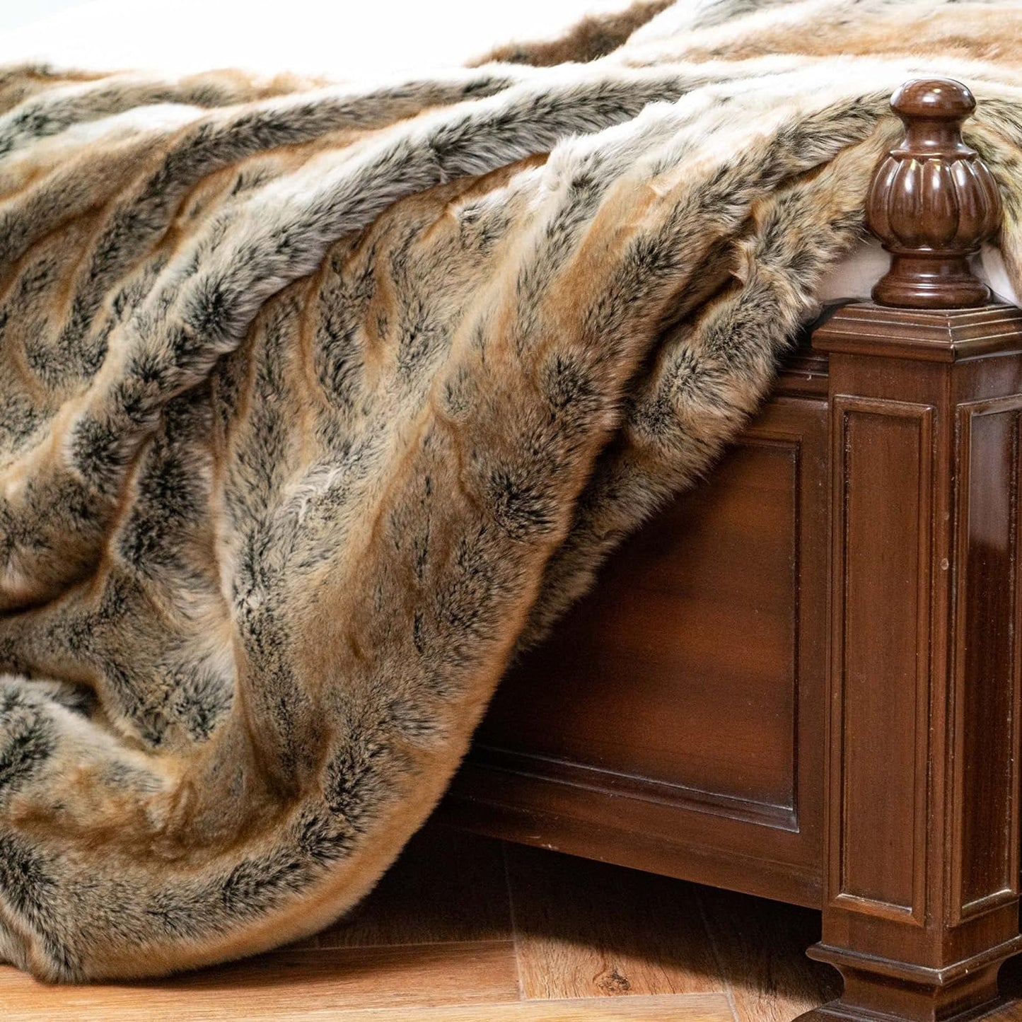 Luxury Brown Faux Fur Blanket Thick Warm Elegant Cozy Fuzzy Throw for Couch, Bed, Sofa Fluffy Blankets Decorative Reversible to Plush Velvet, 50"X60"