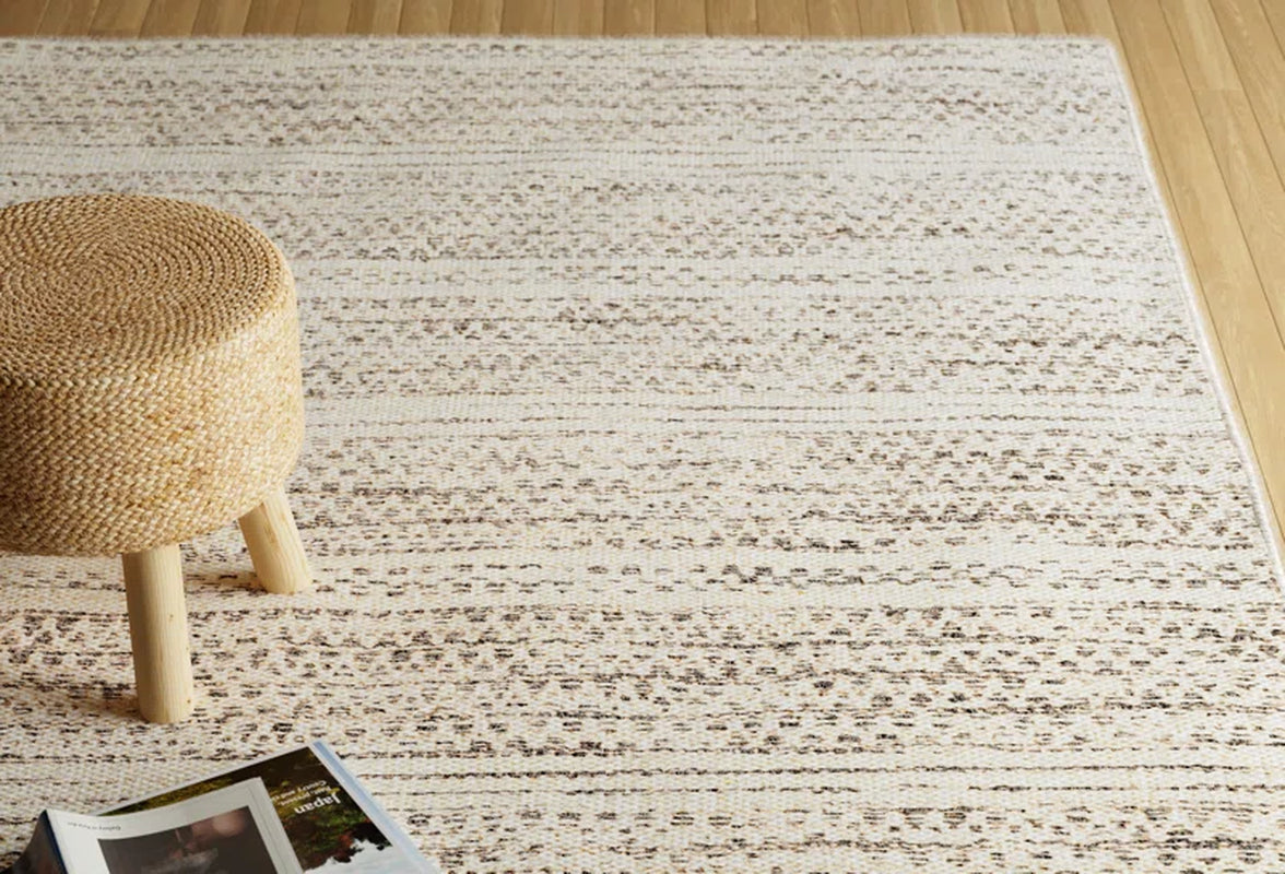 Sylvie Chevron Flatweave Wool Cream/Black Area Rug