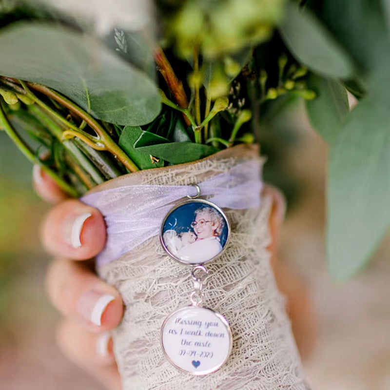 Wedding Bouquet Memorial Charm, Custom Bridal Bouquet Photo Charms 1 to 5, round Picture Pendant, Wedding Shower Favors Gift