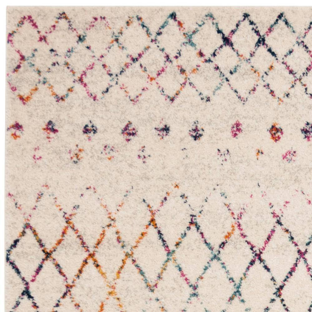 Madison Ivory/Fuchsia 5 Ft. X 8 Ft. Geometric Area Rug