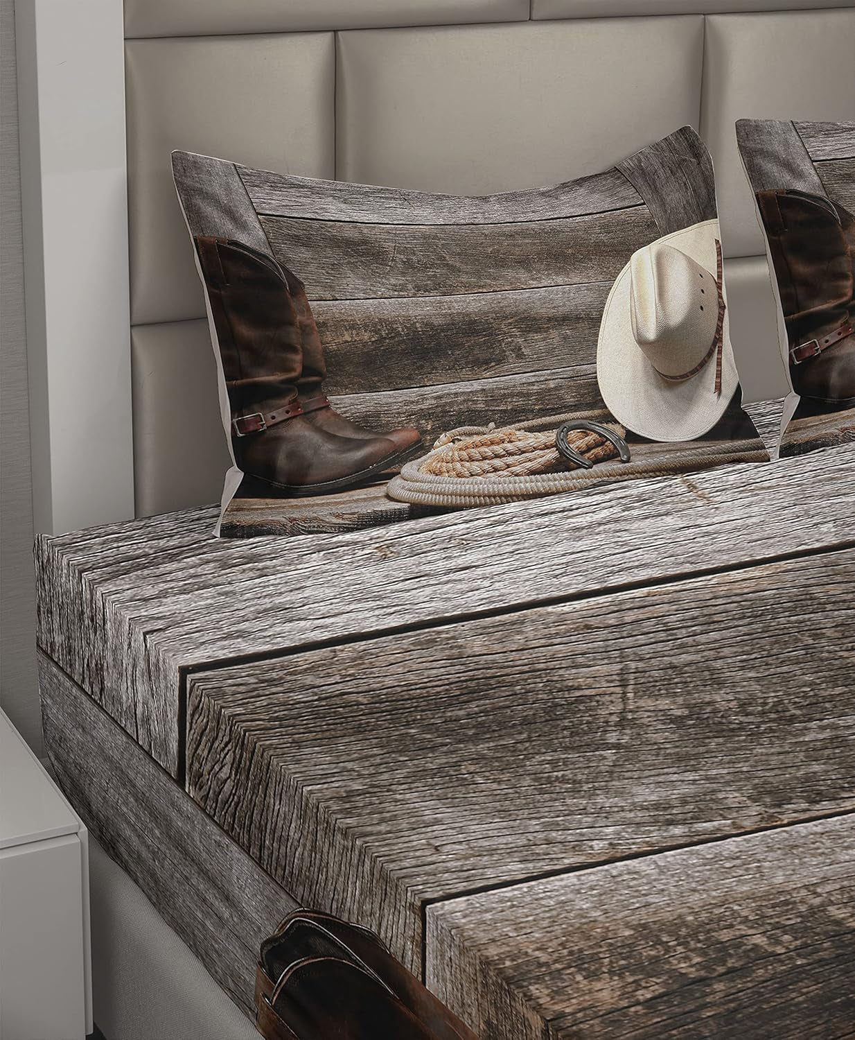 Western Sheet Set, American West Rodeo Traditional Straw Cowboy Hat Leather Boots Print, Fitted and Flat Sheet with Pillowcases Bedding Accent 4 Piece Set, Queen, Tan and Brown