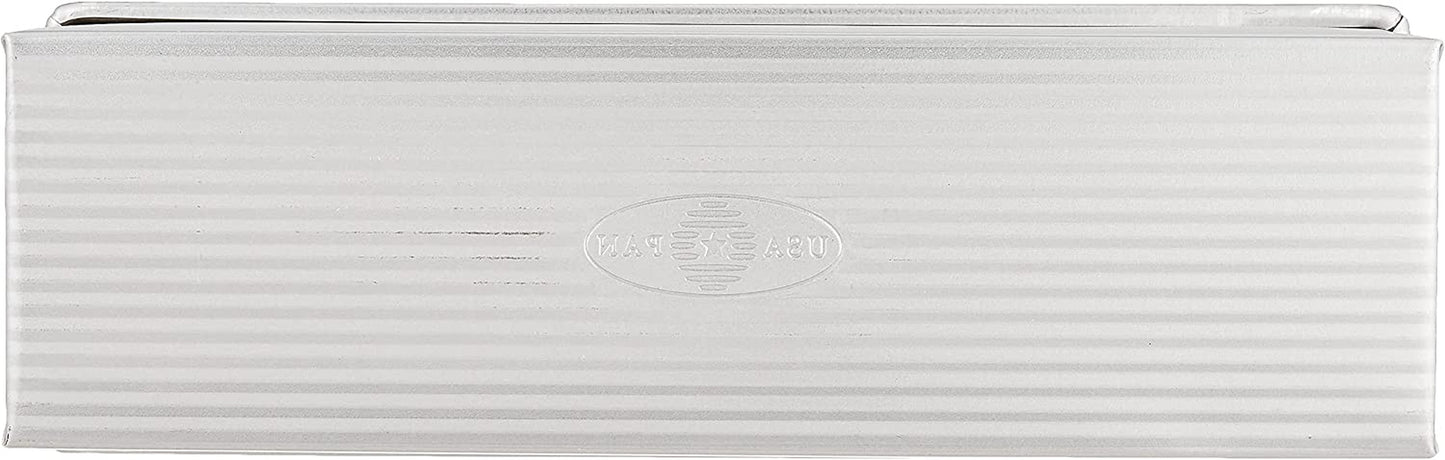 Bakeware Pullman Loaf Pan with Cover, 13 X 4 Inch, Nonstick & Quick Release Coating, Made in the USA from Aluminized Steel