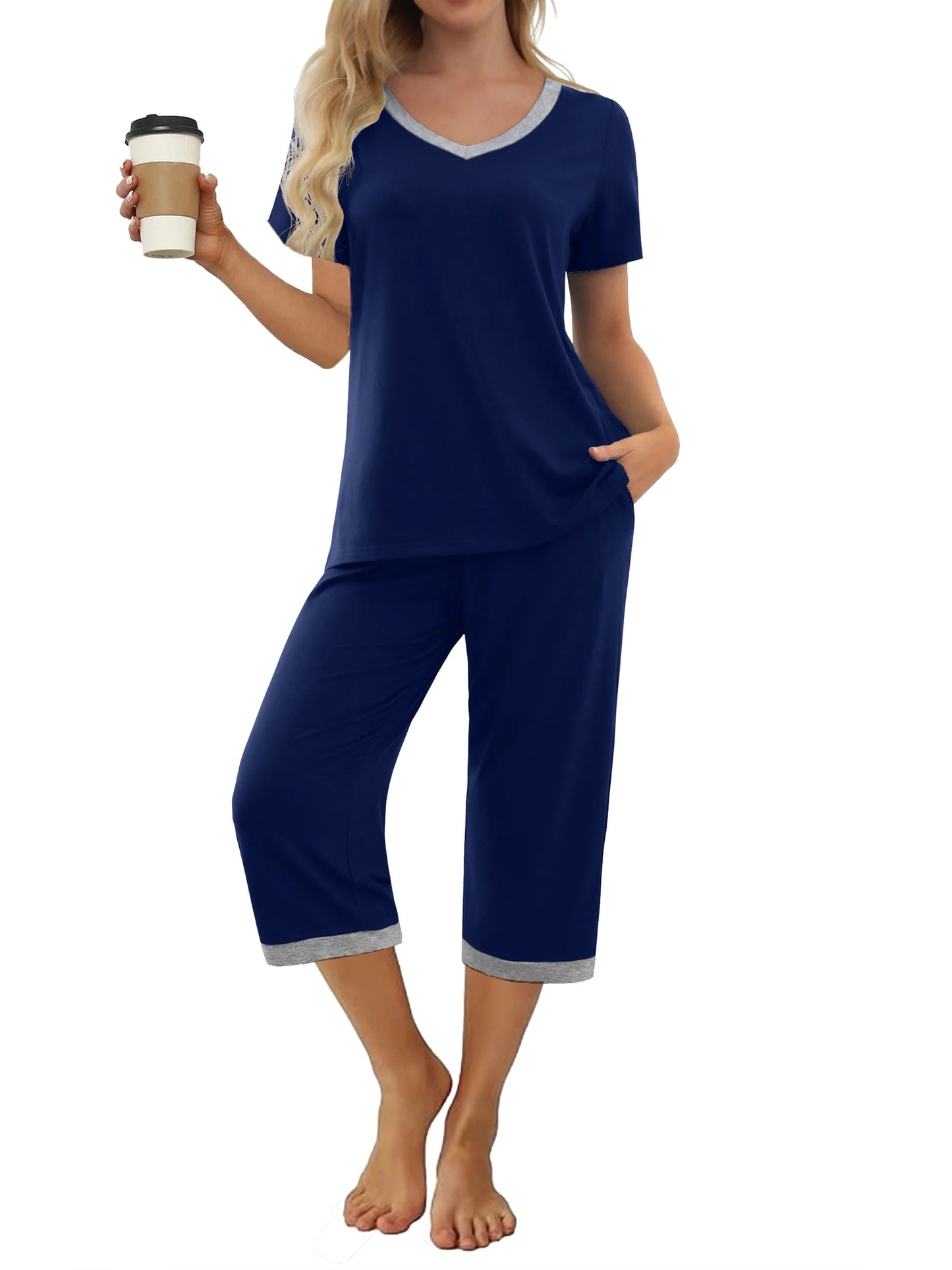 Women'S Pajama Sets Short Sleeve Shirt and Capri Soft Pajama Sets with Pockets