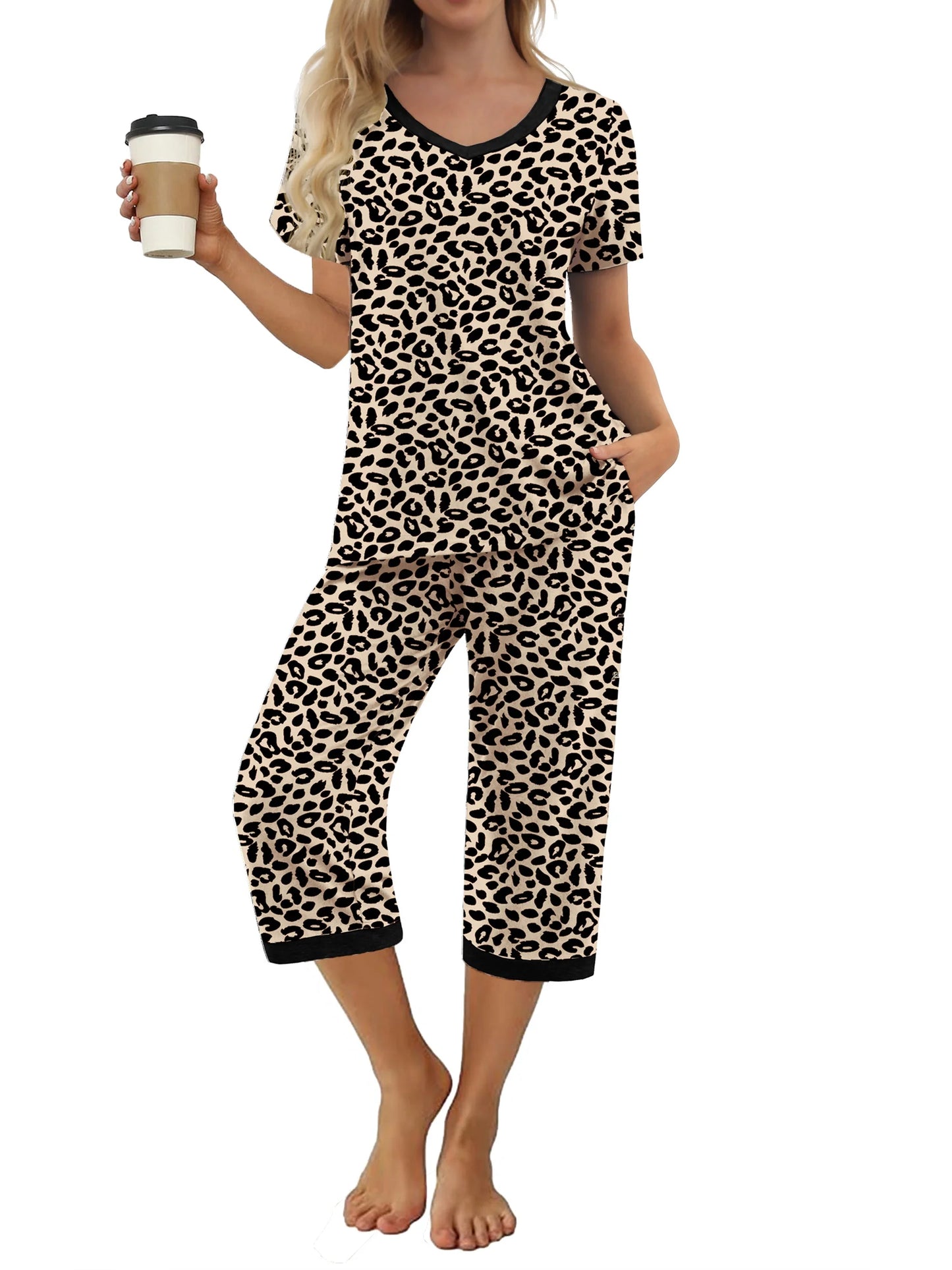 Women'S Pajama Sets Short Sleeve Shirt and Capri Soft Pajama Sets with Pockets