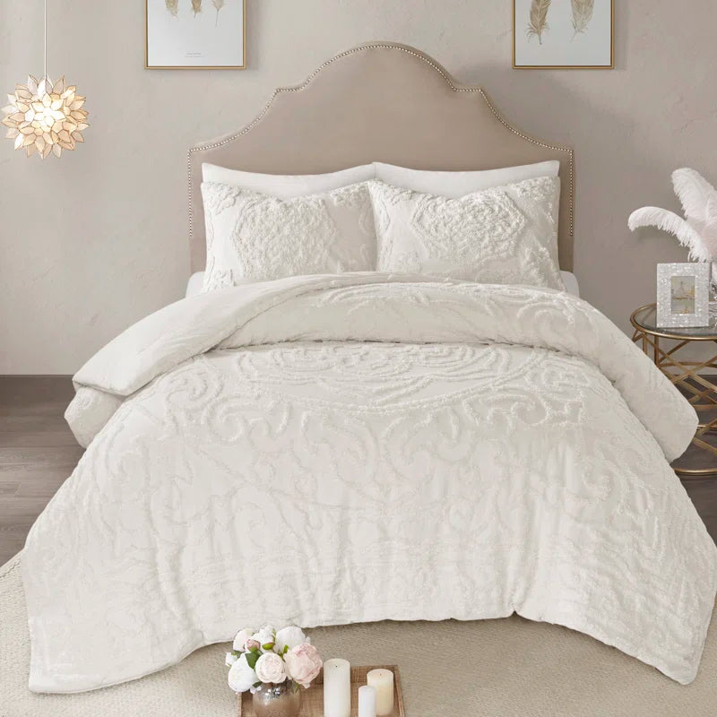 Laetitia Tufted Cotton Chenille Medallion Comforter Set