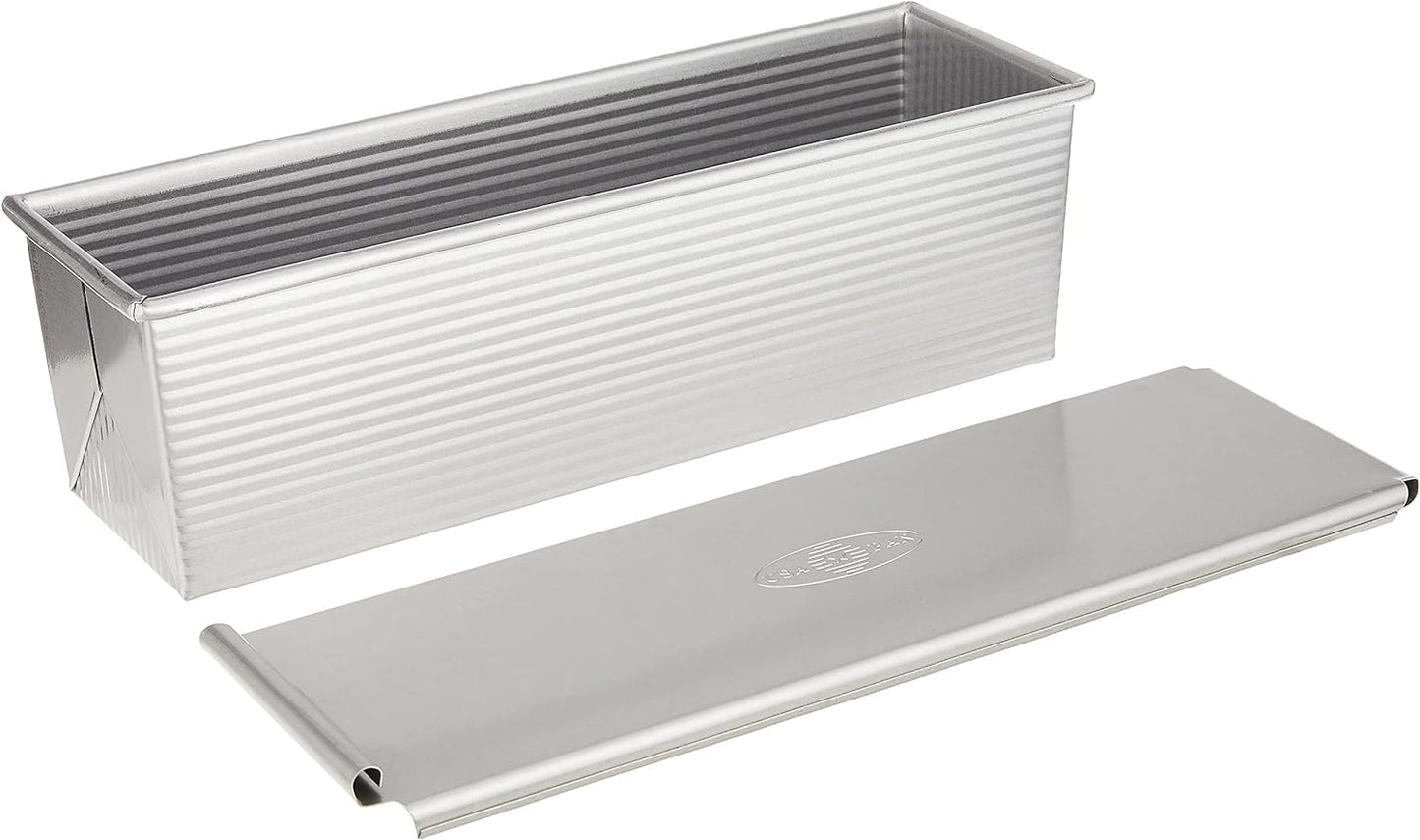 Bakeware Pullman Loaf Pan with Cover, 13 X 4 Inch, Nonstick & Quick Release Coating, Made in the USA from Aluminized Steel