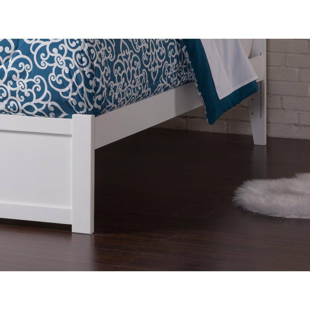 Madison White Queen Bed with Footboard and Twin Extra Long Trundle