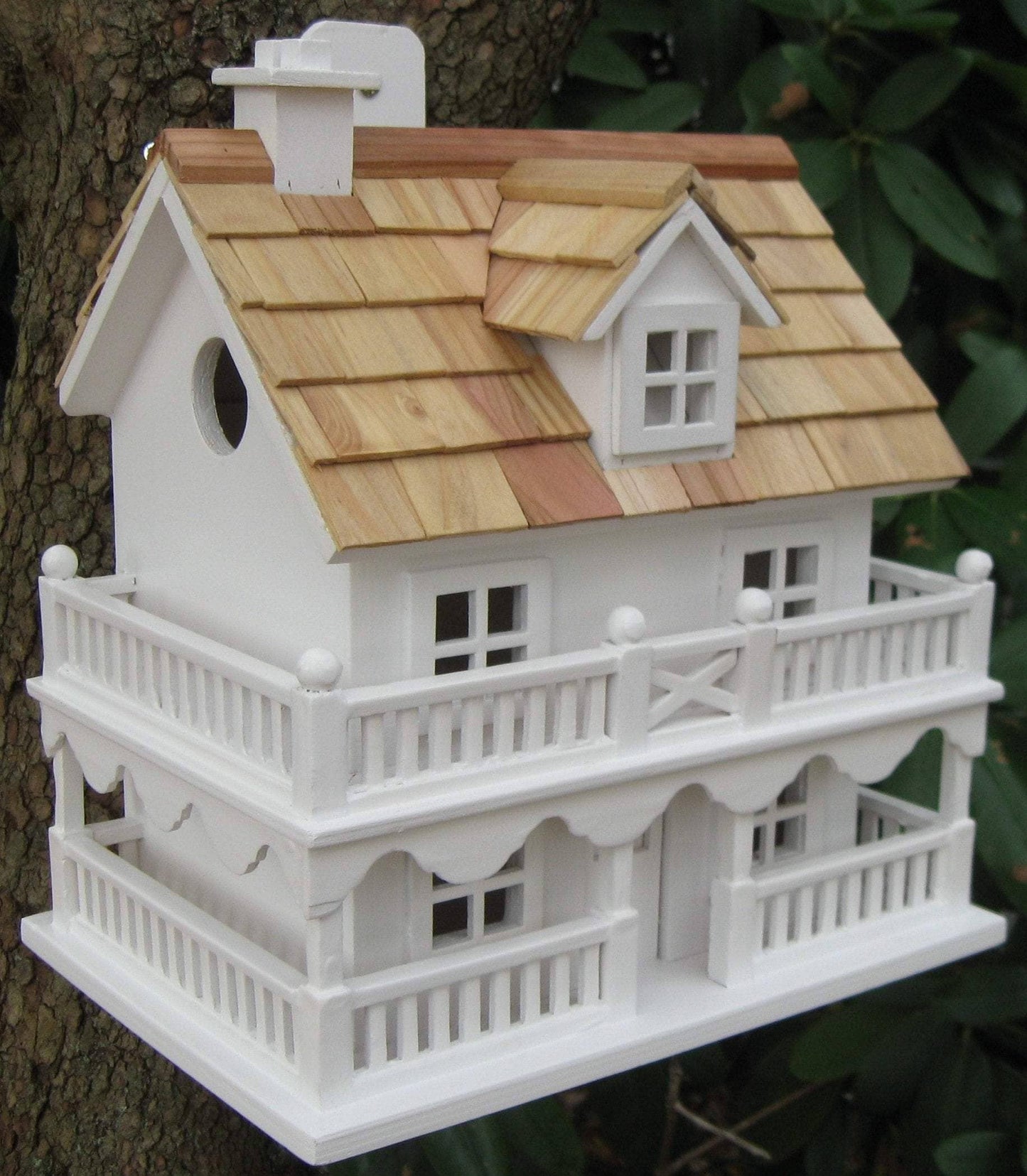 Novelty Cottage Birdhouse