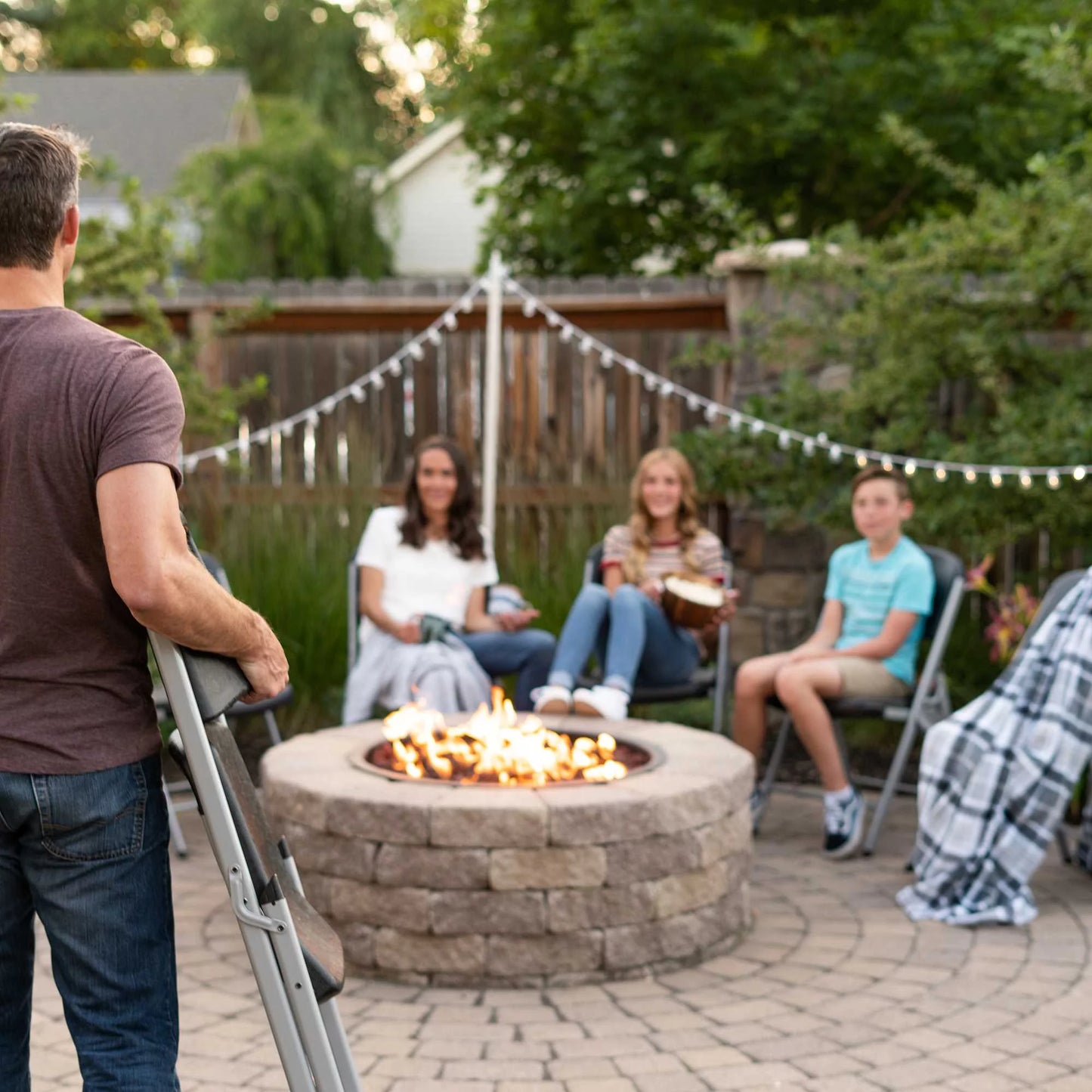 Folding Chair, Indoor/Outdoor Commercial, Black, 6 Pack (80844)