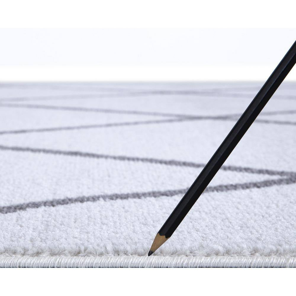 Madison Collection Diamond Ivory 3 Ft. X 4 Ft. Area Rug