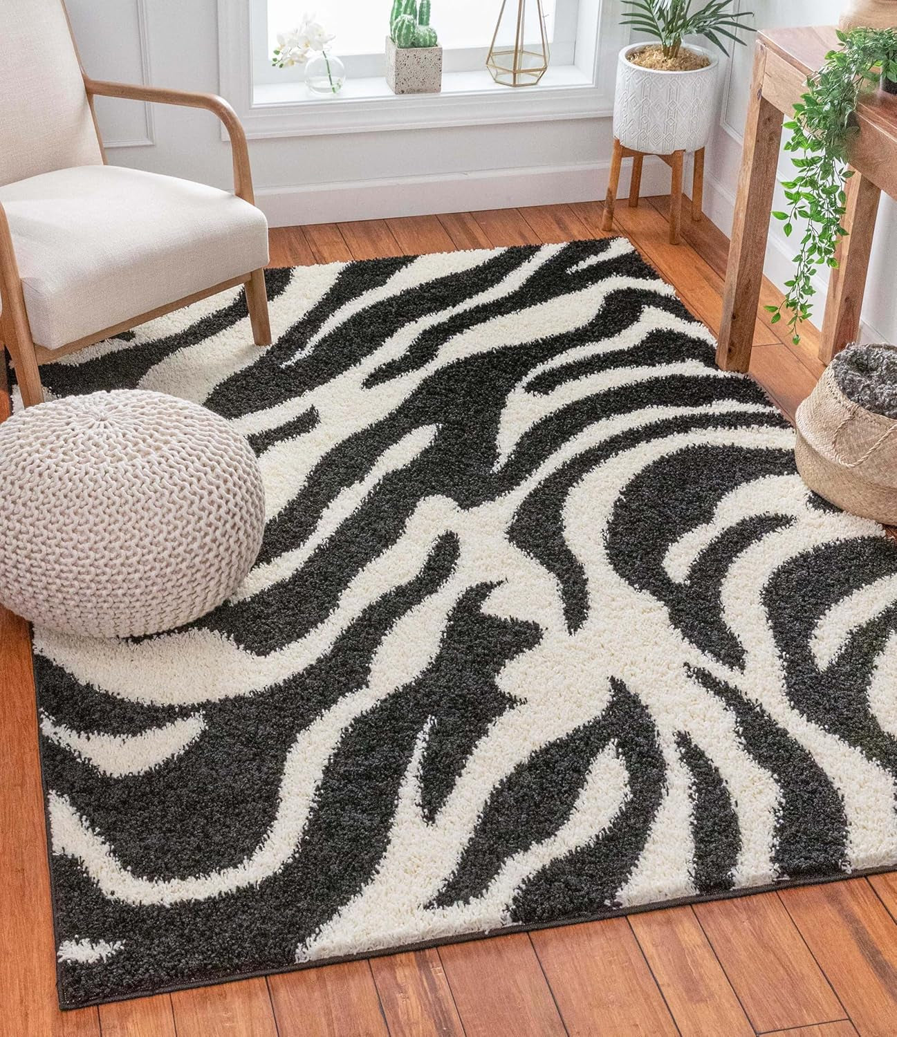 Madison Shag Safari Zebra Black Animal Print Area Rug 5' X 7'2''