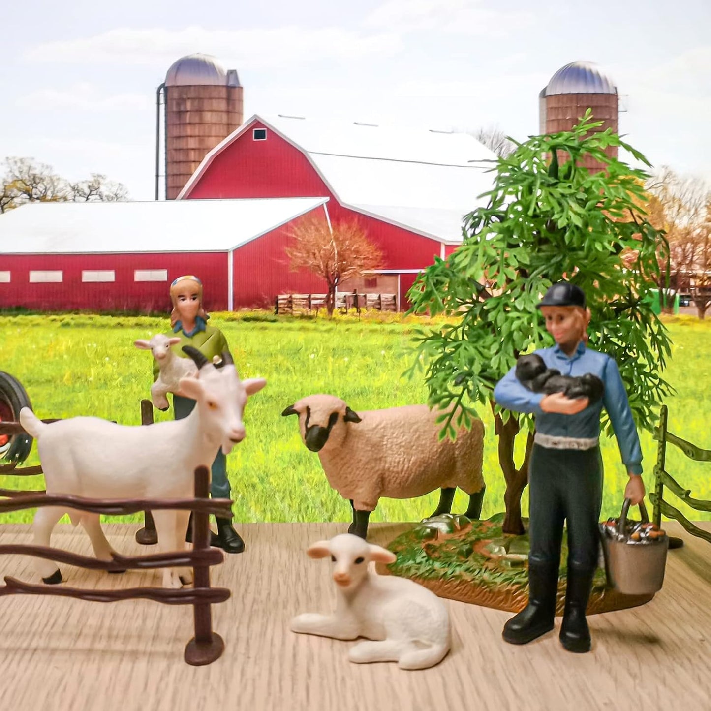5 PCS Farm Animals Goats Figures Realistic Sheep Figurines Farm Animal Toys Farmer Lamb Model Set Farm Animals for Toddlers for Kid Boys Girls as Birthday Gifts
