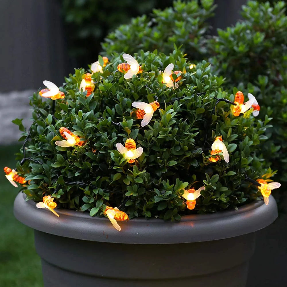 LED Bee Solar String Lights, 30 LED Honey Bee Garden Fairy Lights with 8 Lighting Modes for Outdoor Garden Party Deck Home Decoration (Warm White)