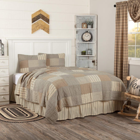 Sawyer Mill Patchwork Chambray Cotton Farmhouse Bedding Pre-Washed Square Sham Queen Quilt Set, Twin, Charcoal Grey