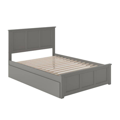 Madison Full Platform Bed with Matching Foot Board with Twin Size Urban Trundle Bed in Grey
