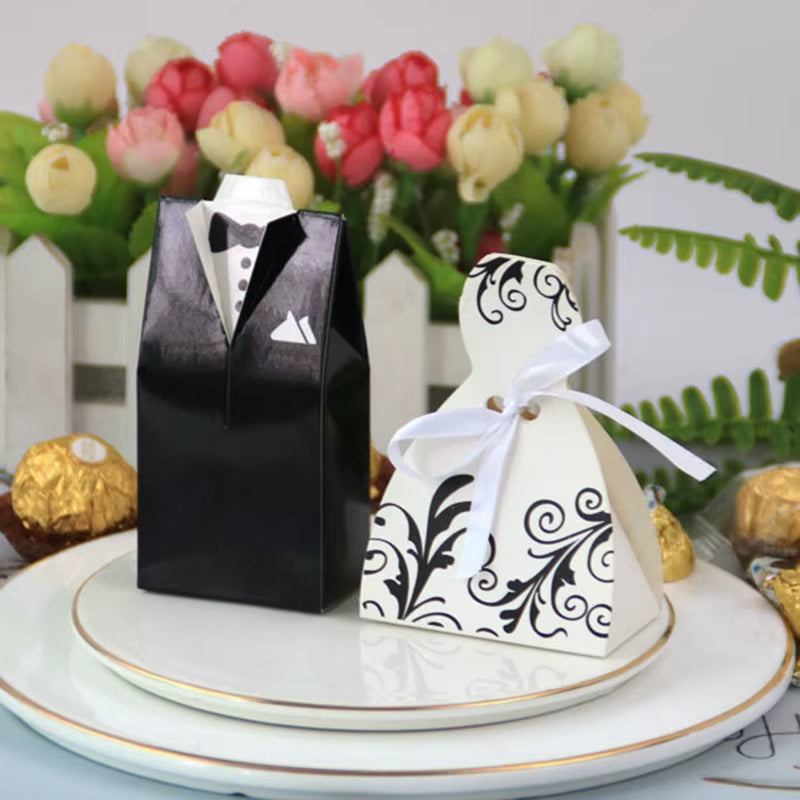 50/100Pcs Bride and Groom Wedding Favor and Gifts Bag Candy Box DIY with Ribbon Wedding Decoration Souvenirs Party Supplies