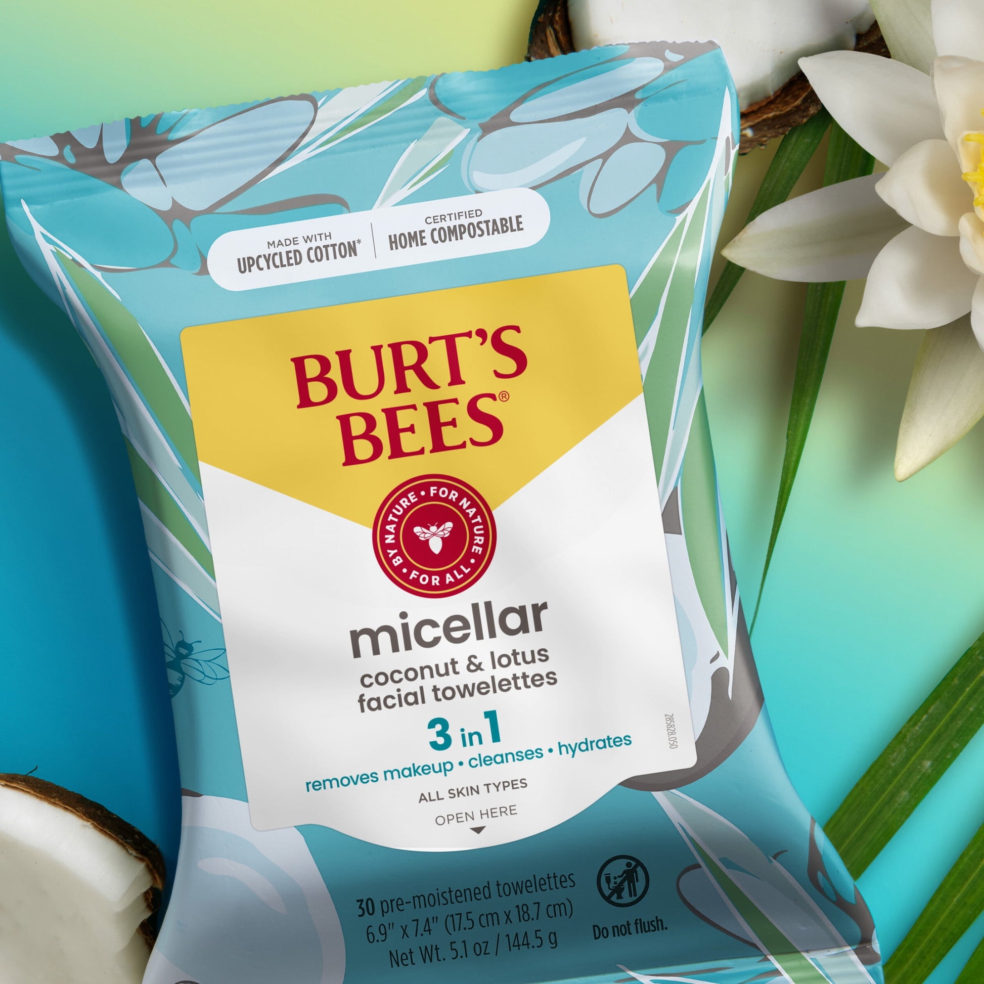 Micellar Facial Towelettes with Coconut and Lotus, 30 Ct. Package