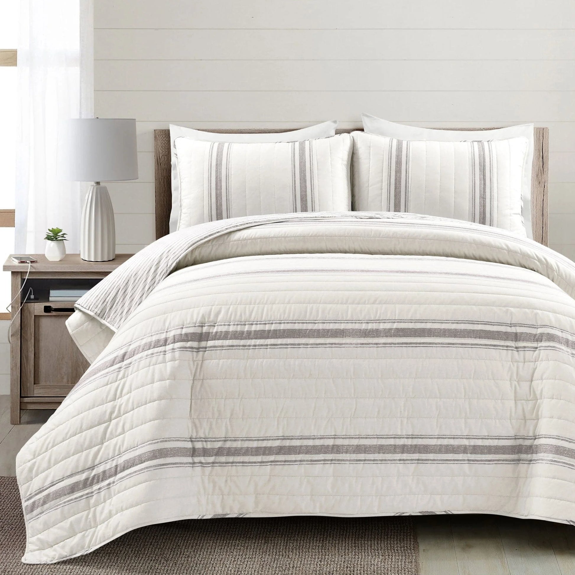 Farmhouse Stripe Reversible Cotton Quilt Black 2Pc Set Twin-Xl