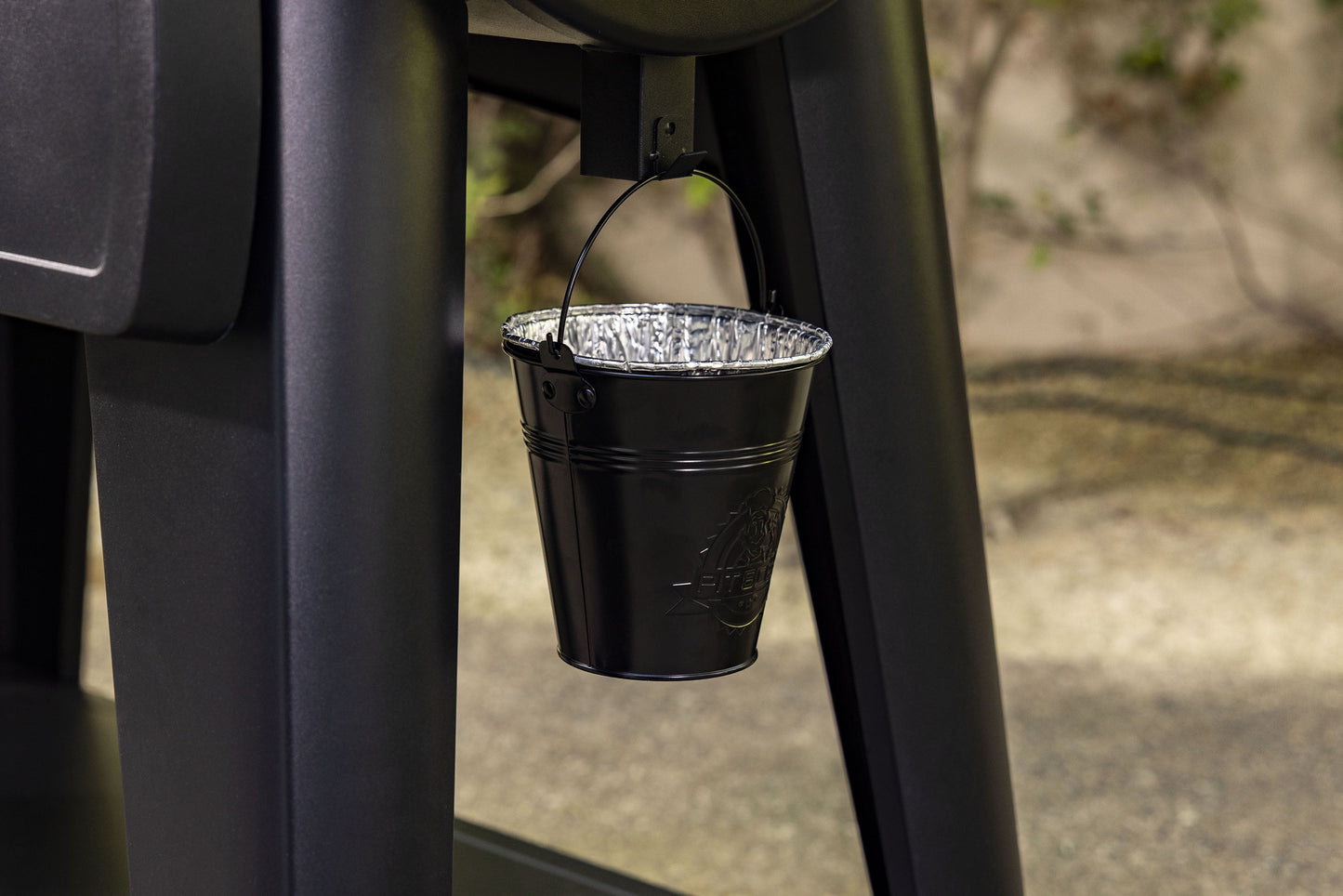 Pellet Grill Grease Bucket - Black