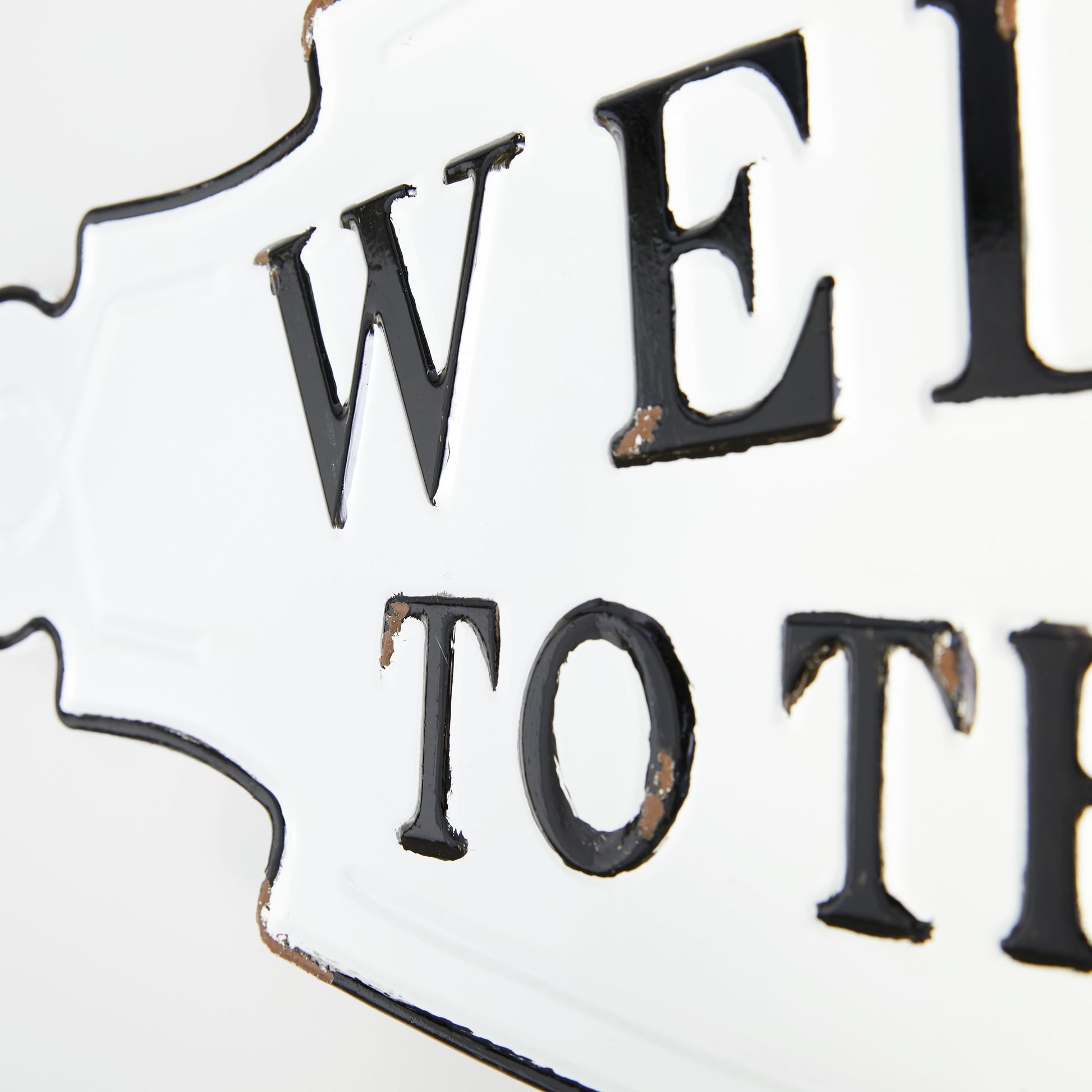 Indoor Black Iron Welcome Sign Wall Decor, Set of 1