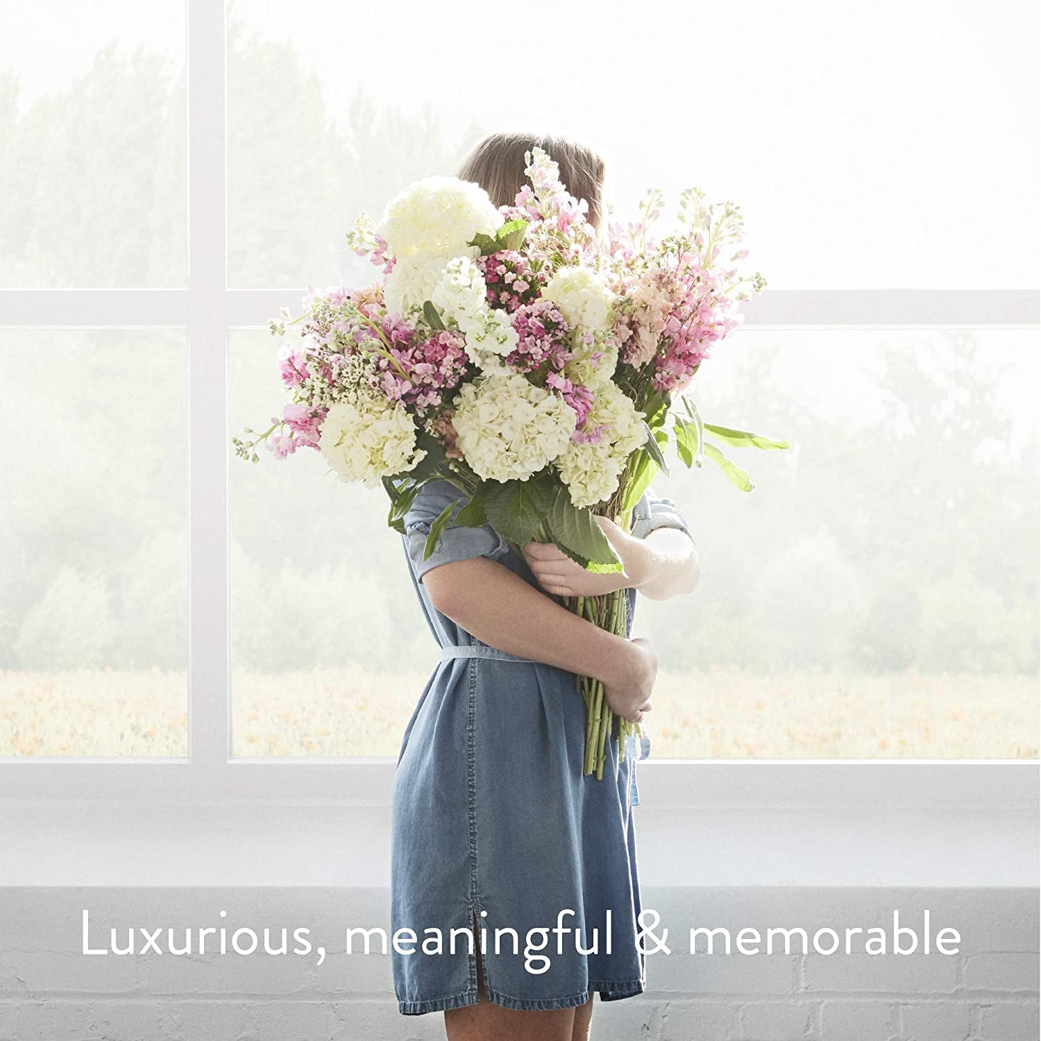 Moisturizing Body Wash with Pump - Body Soap - Bath Products - Skin Care - Liquid Soap with Notes of Water Lily, White Cyclamen, Driftwood, Yuzu, & Bamboo (Aqua Coralline, 9.25 Fl Oz)