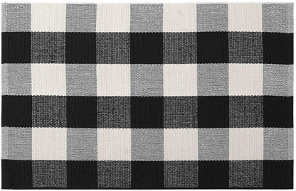 Buffalo Plaid Outdoor Rug Runner Doormat 24'' X 51", Black/White Cotton Woven Checkered Farmhouse Porch Outdoor Rugs, Washable Indoor Door Mat for Front Layered Kitchen Bathroom Laundry Room